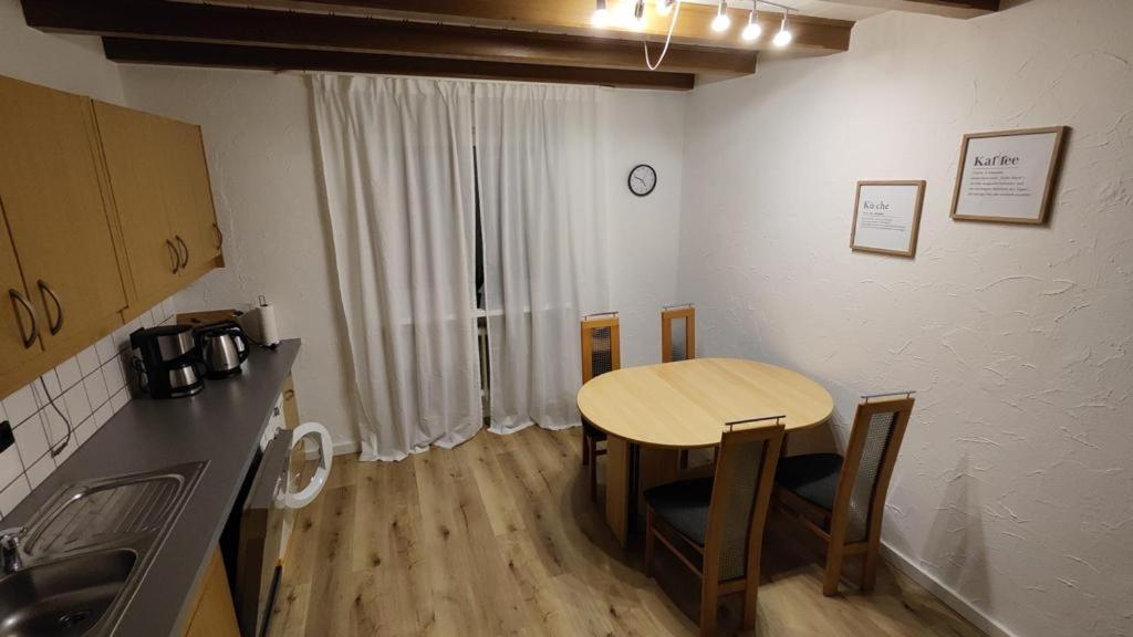 Ferienwohnung-Monteurwohnung Berta, 3 Personen In Kleve, Zentrale Lage Kleve  Exterior foto